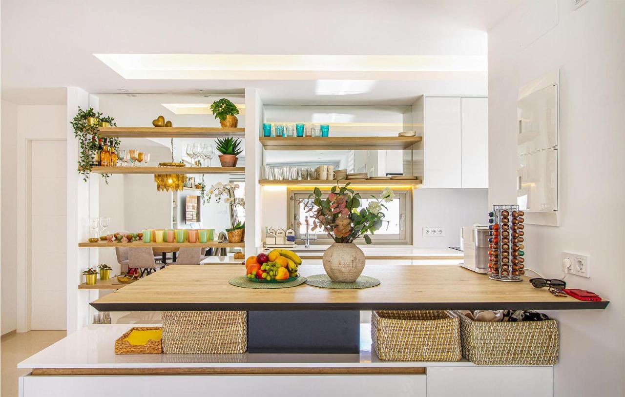 Gorgeous Home In Los Alcazares With Wifi 外观 照片